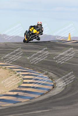 media/Nov-16-2025-Race Pace (Sun) [[8c5fa54630]]/Verified Riders/1-Turns 9 and 10 (925am)/